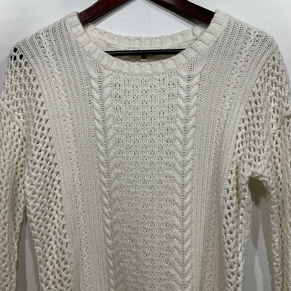 Madewell Karlie Cable Knit Sweater; perfect for fall/winter gathering. Size: XXS - Picture 6 of 15